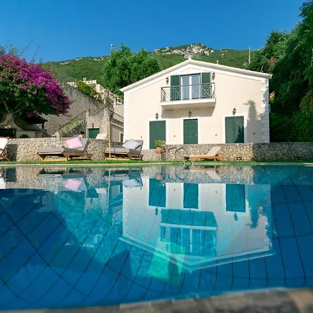 别墅 Corfu Beachfront Vila Benitses *