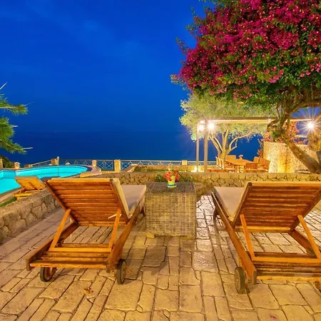 Villa Corfu Beachfront Vila Benitses Benitses (Corfu)