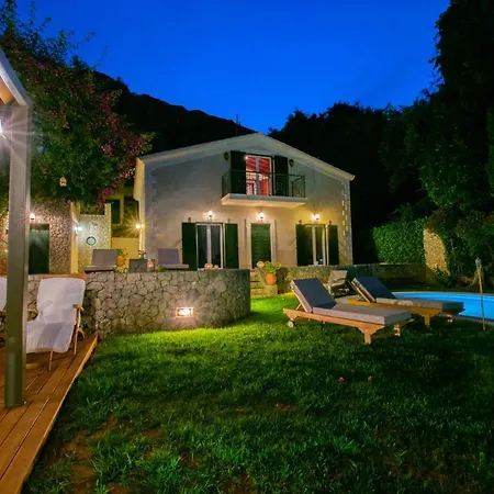 Villa Corfu Beachfront Vila Benitses Benitses (Corfu)